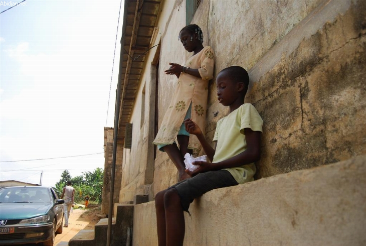 Côte d`Ivoire: couvre-feu nocturne dans deux quartiers d`Abidjan